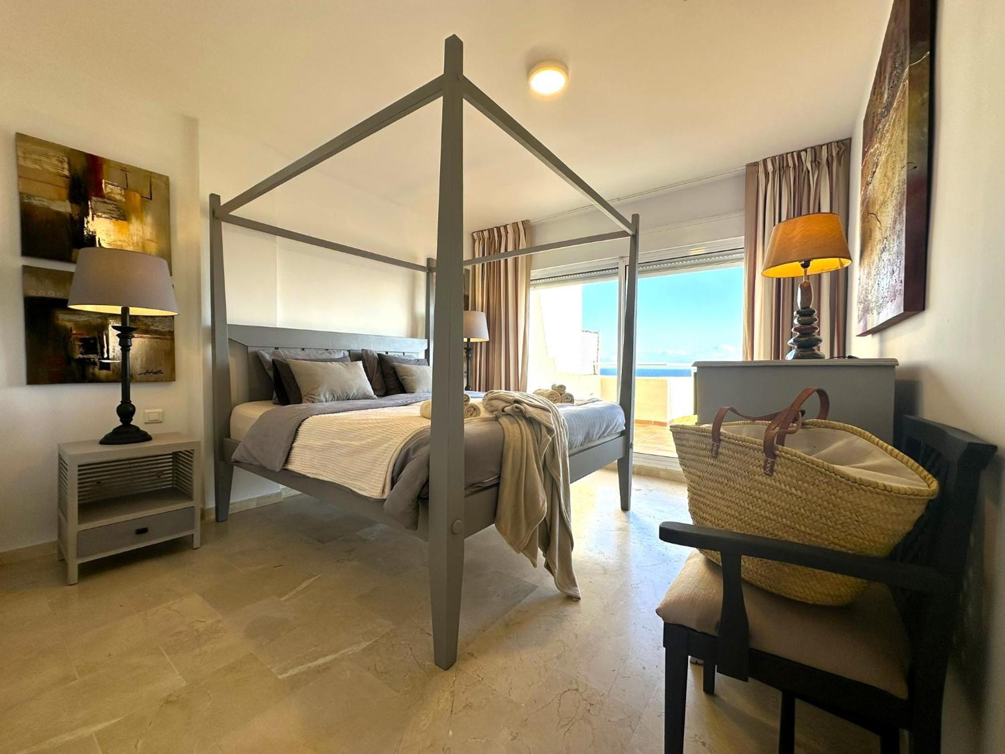 Apartments Bermuda Beach Estepona Eksteriør billede
