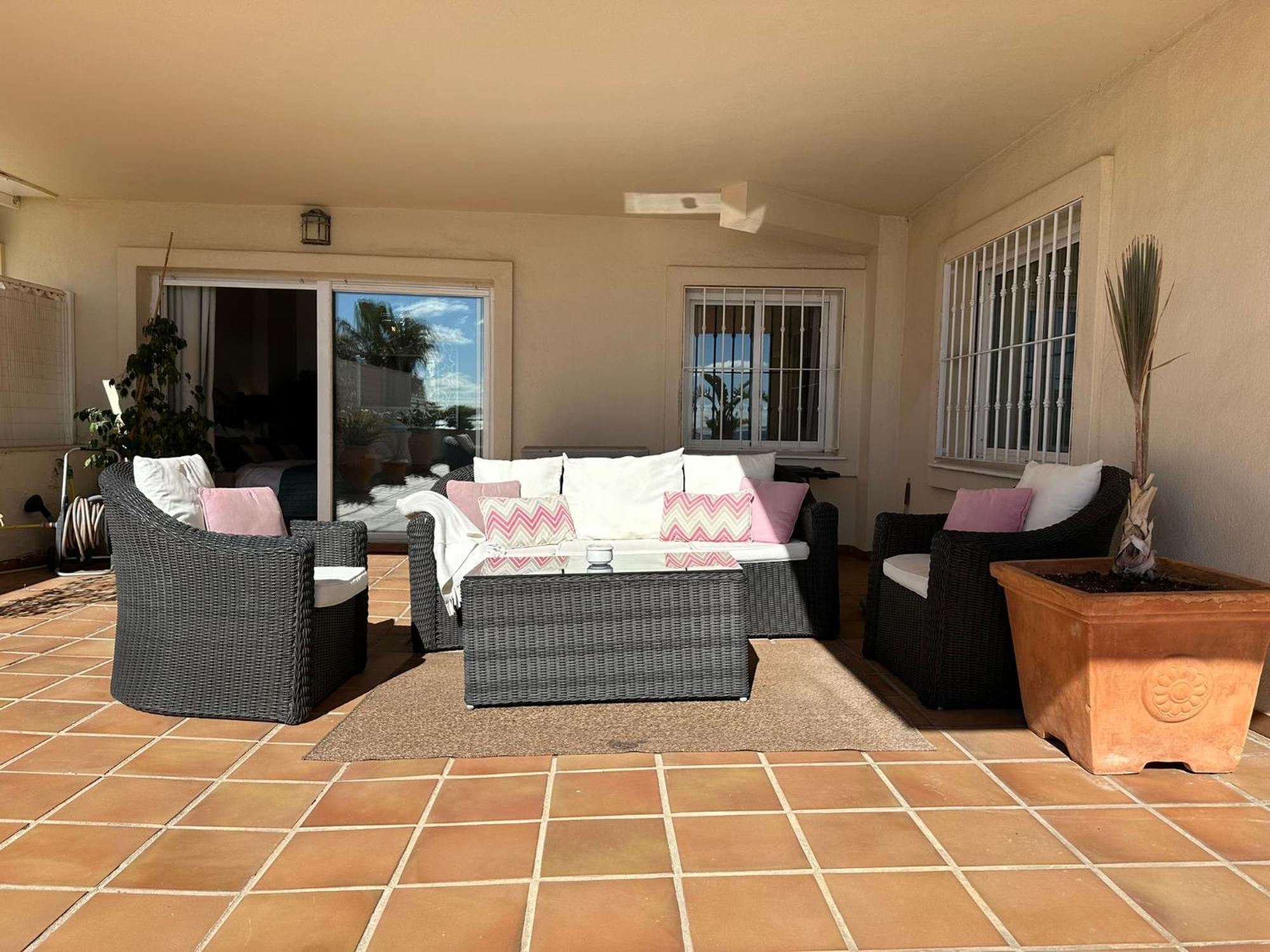 Apartments Bermuda Beach Estepona Eksteriør billede