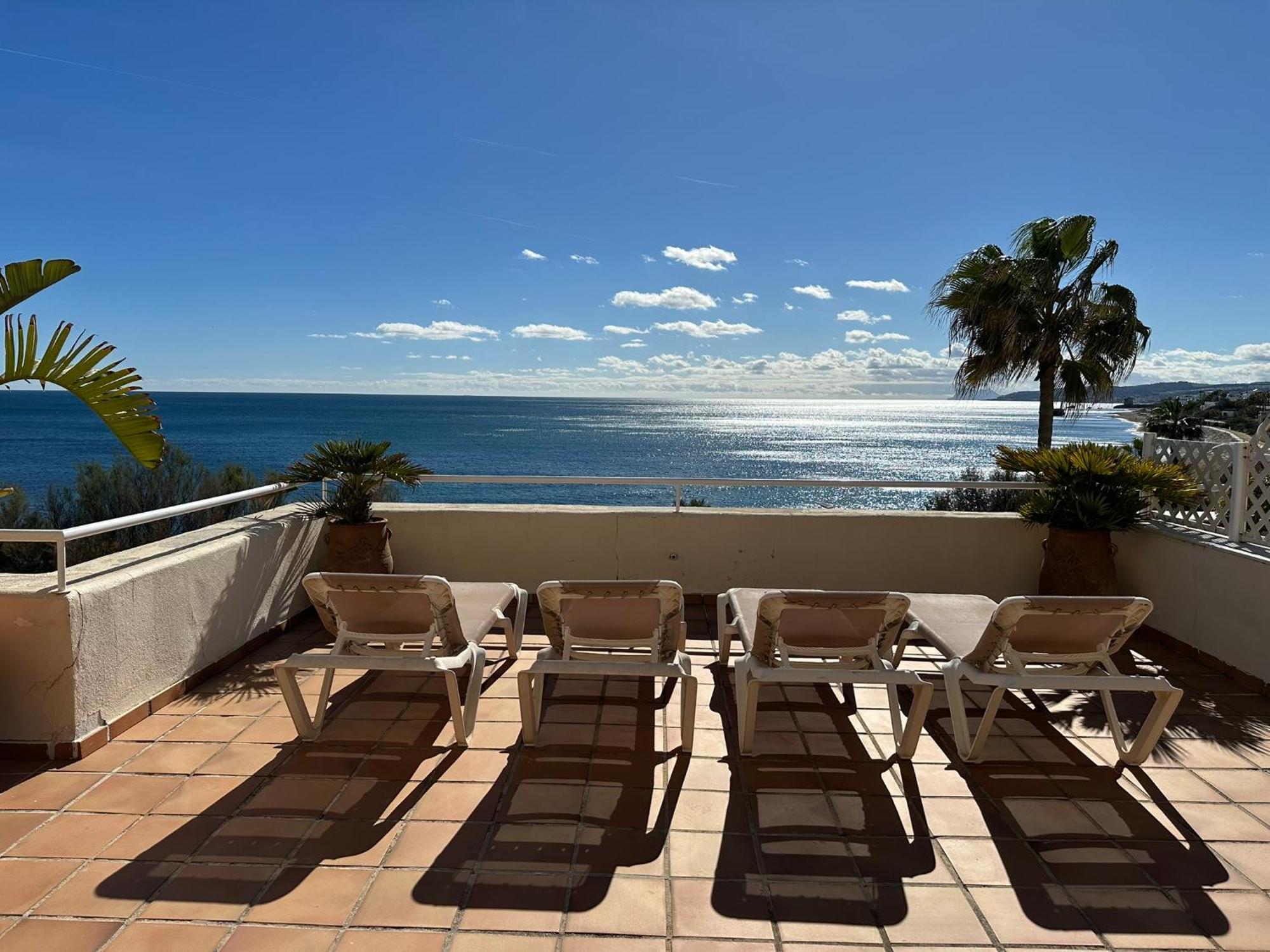 Apartments Bermuda Beach Estepona Eksteriør billede